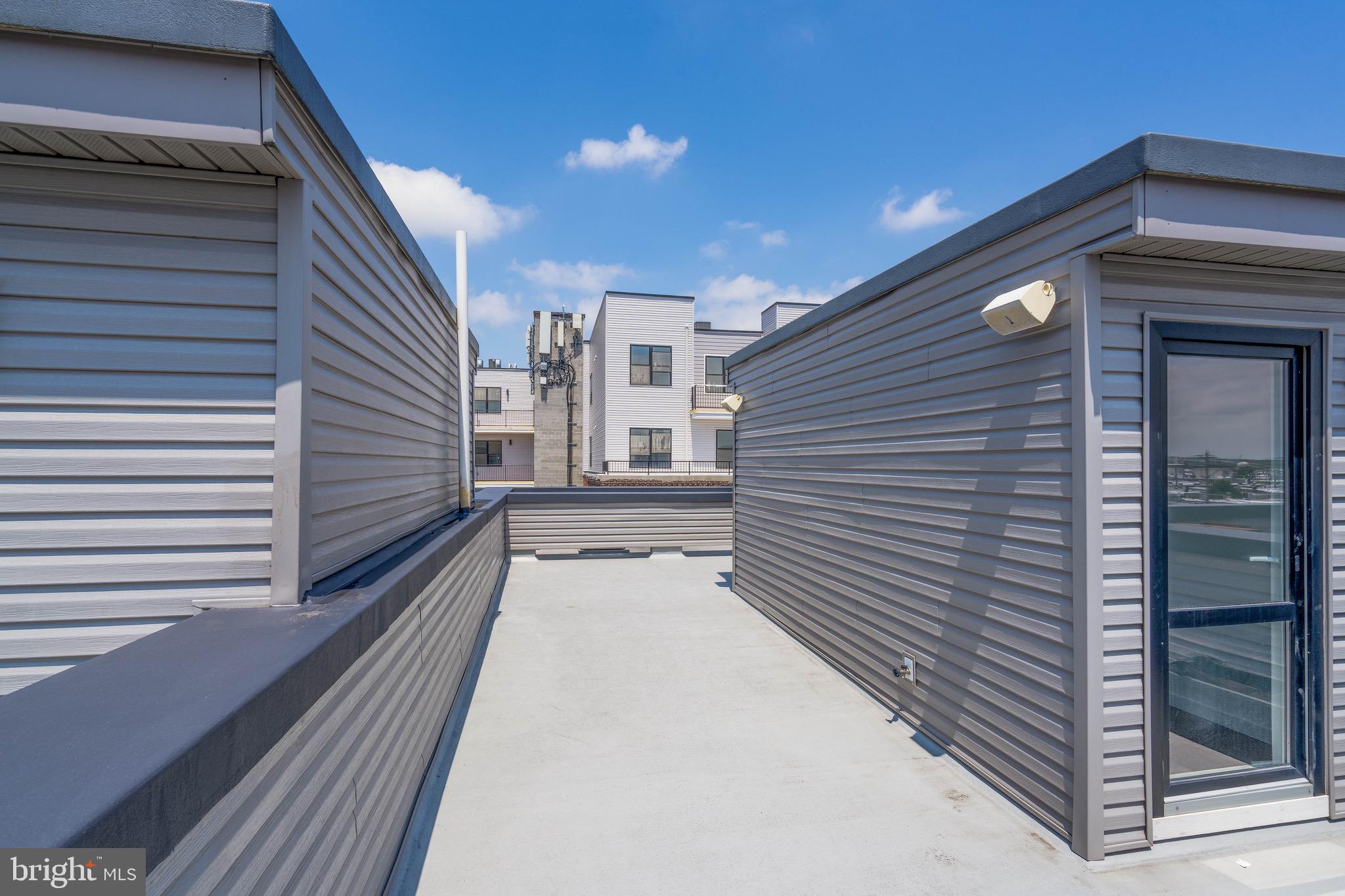 PORT RICHMOND - Residential