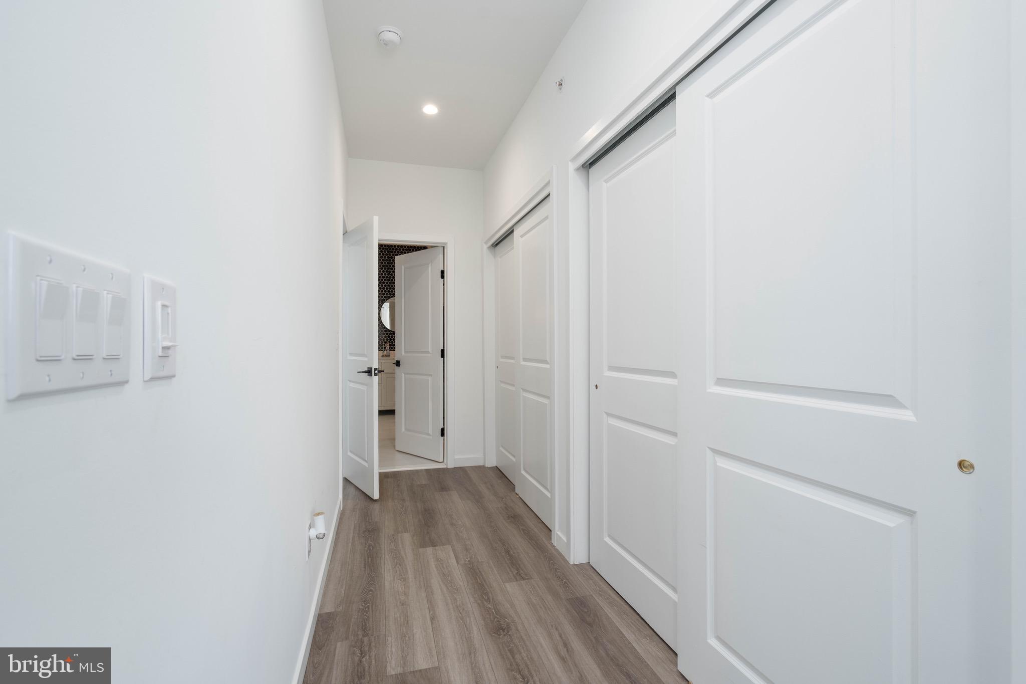 PORT RICHMOND - Residential