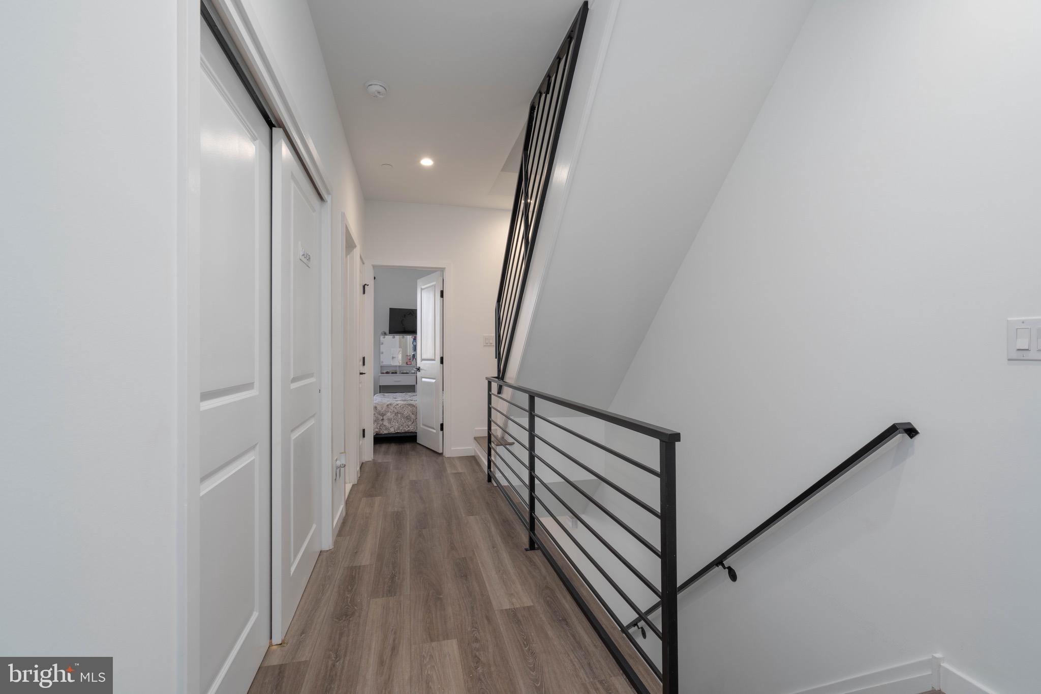 PORT RICHMOND - Residential