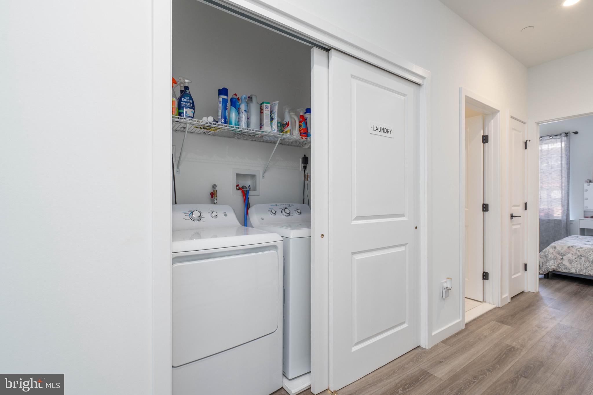 PORT RICHMOND - Residential
