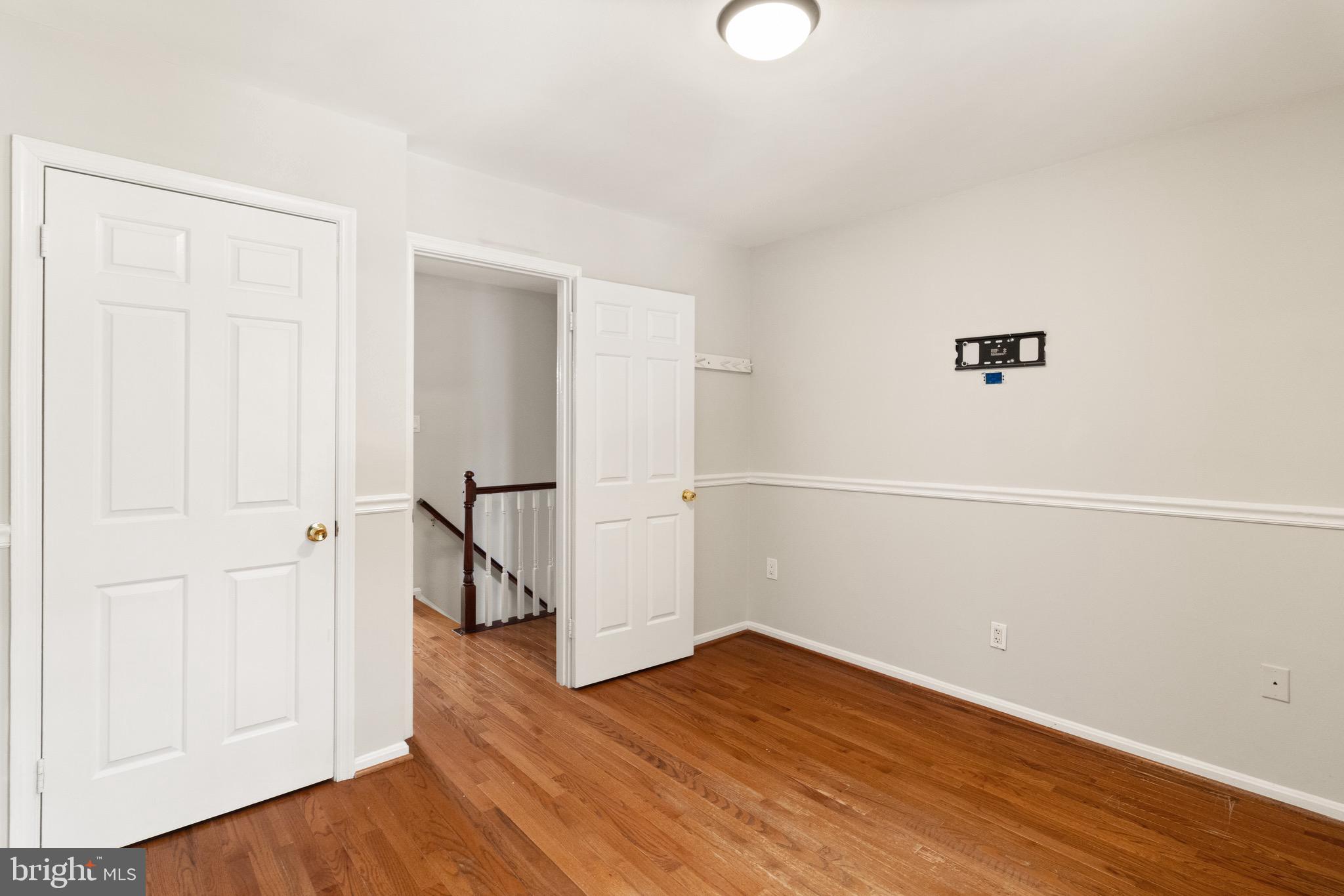 SPRINGFIELD OAKS - Residential