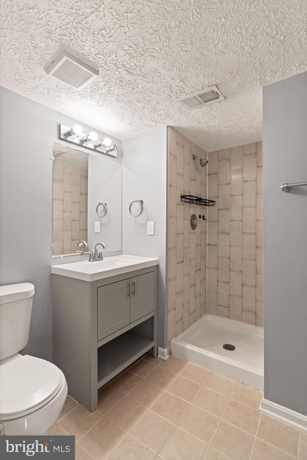 SPRINGFIELD OAKS - Residential