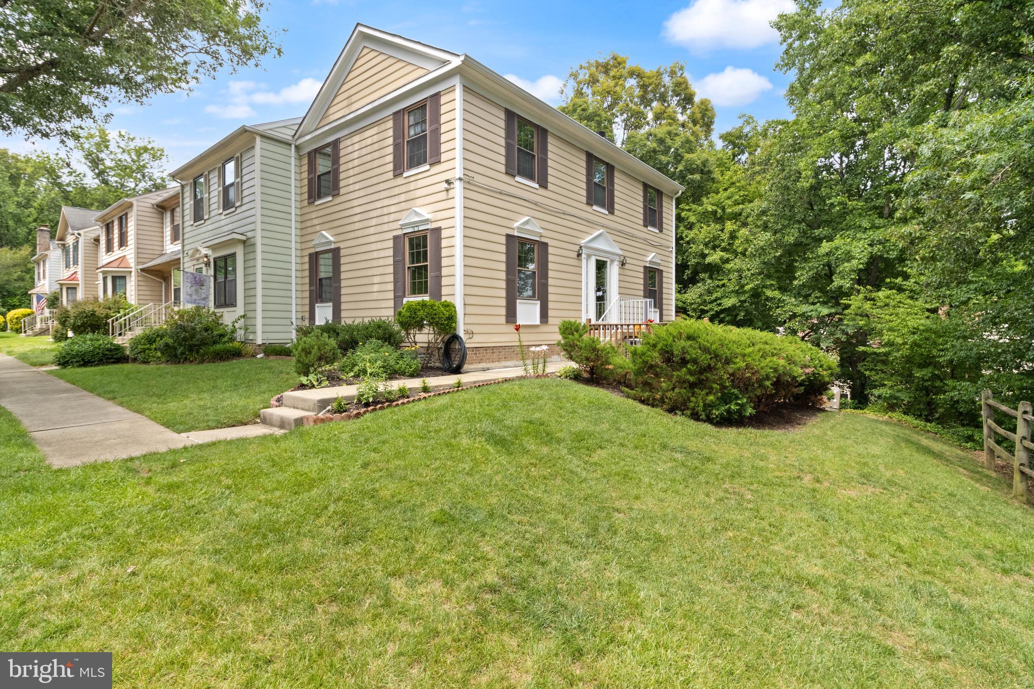 SPRINGFIELD OAKS - Residential