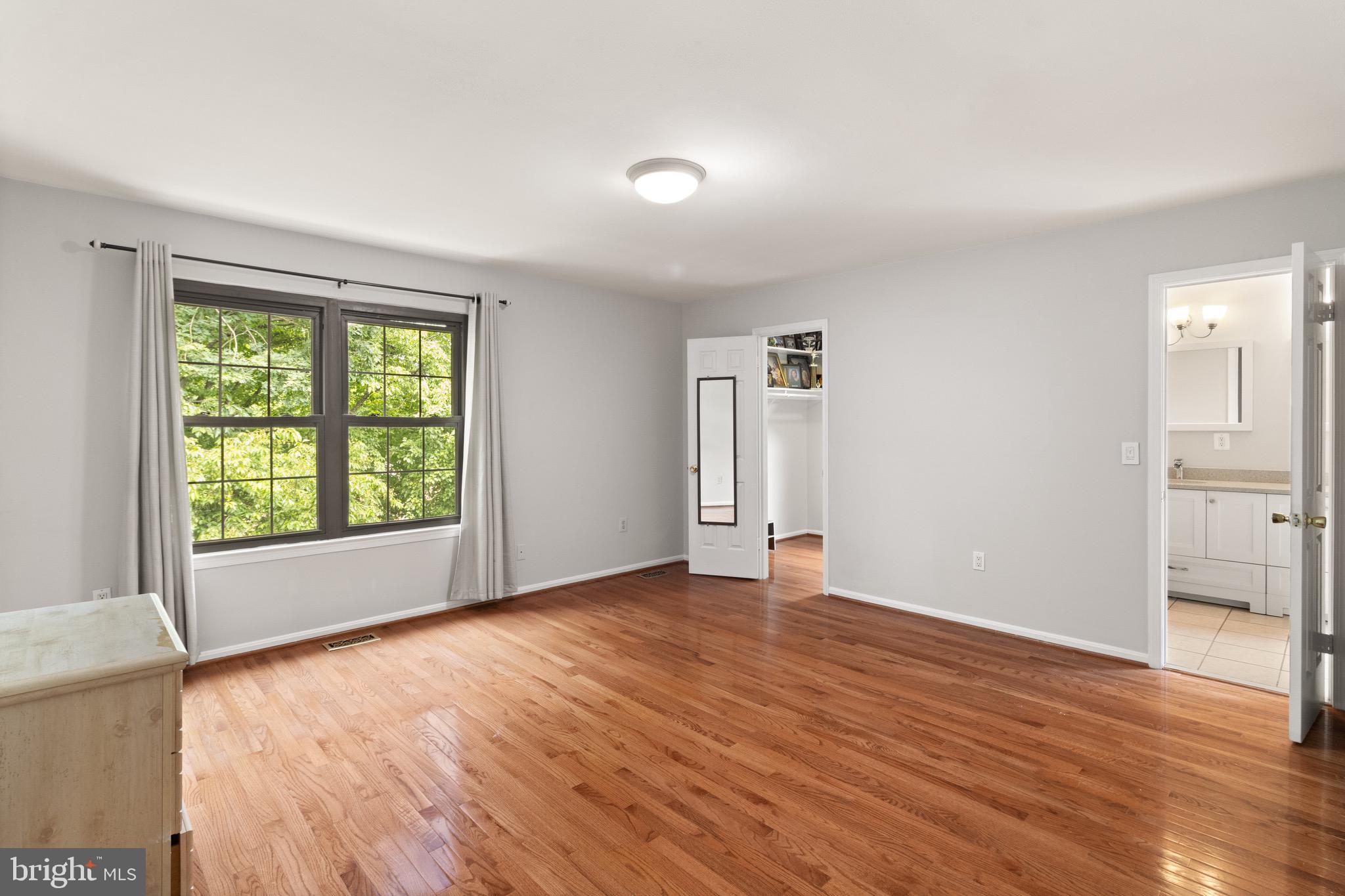 SPRINGFIELD OAKS - Residential