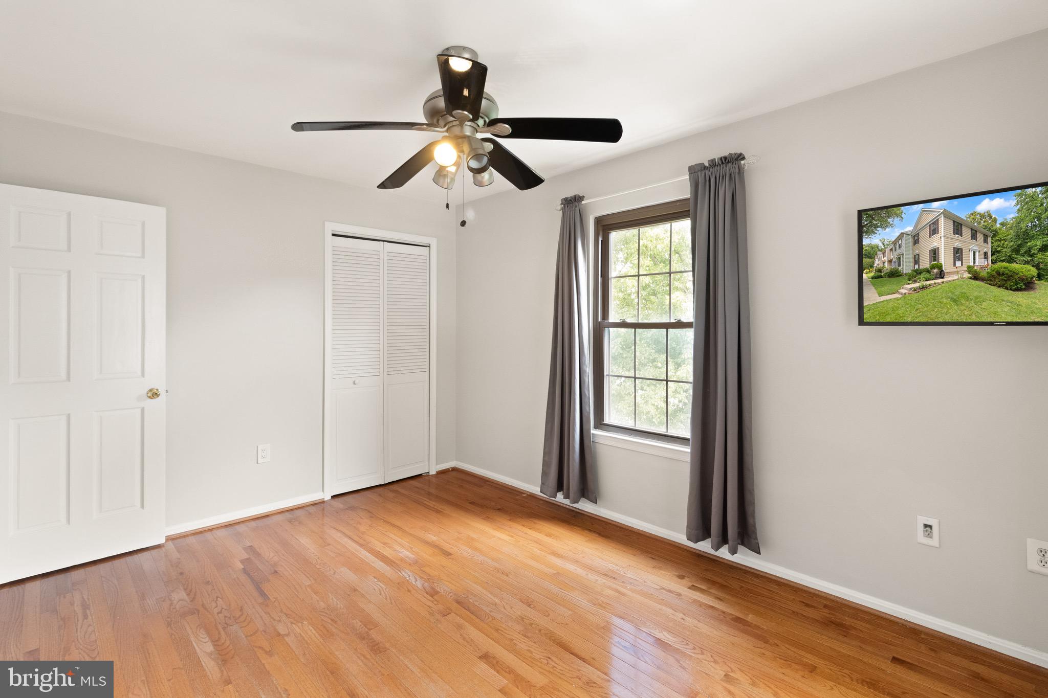 SPRINGFIELD OAKS - Residential