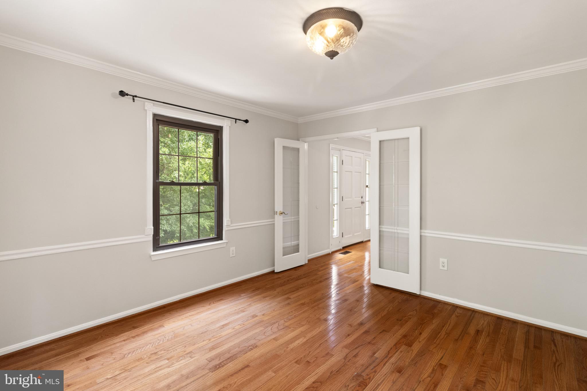 SPRINGFIELD OAKS - Residential
