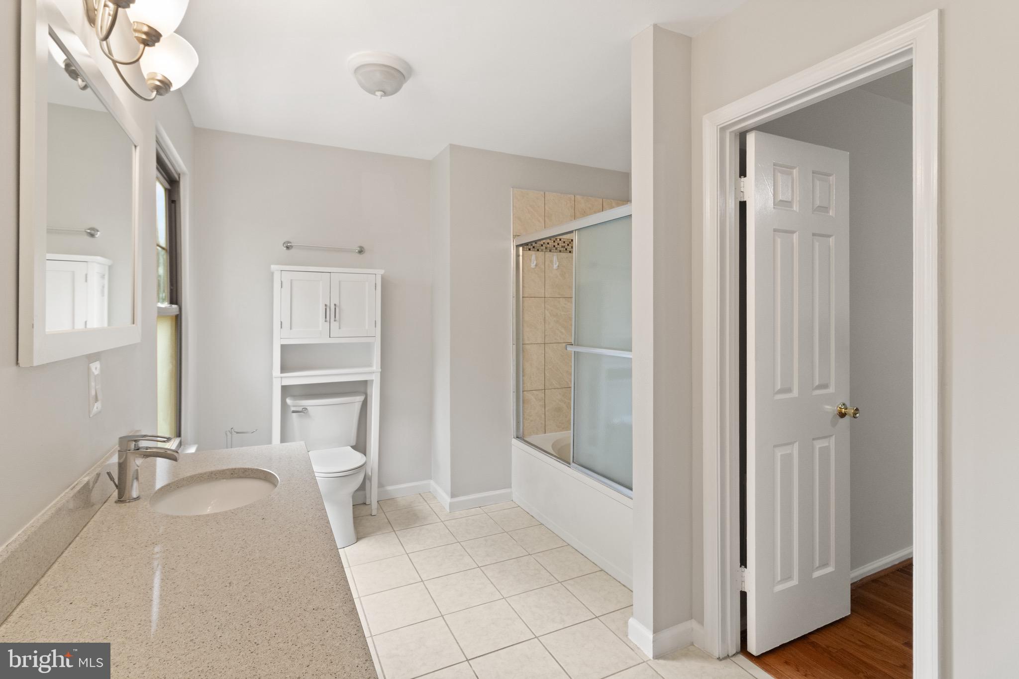 SPRINGFIELD OAKS - Residential