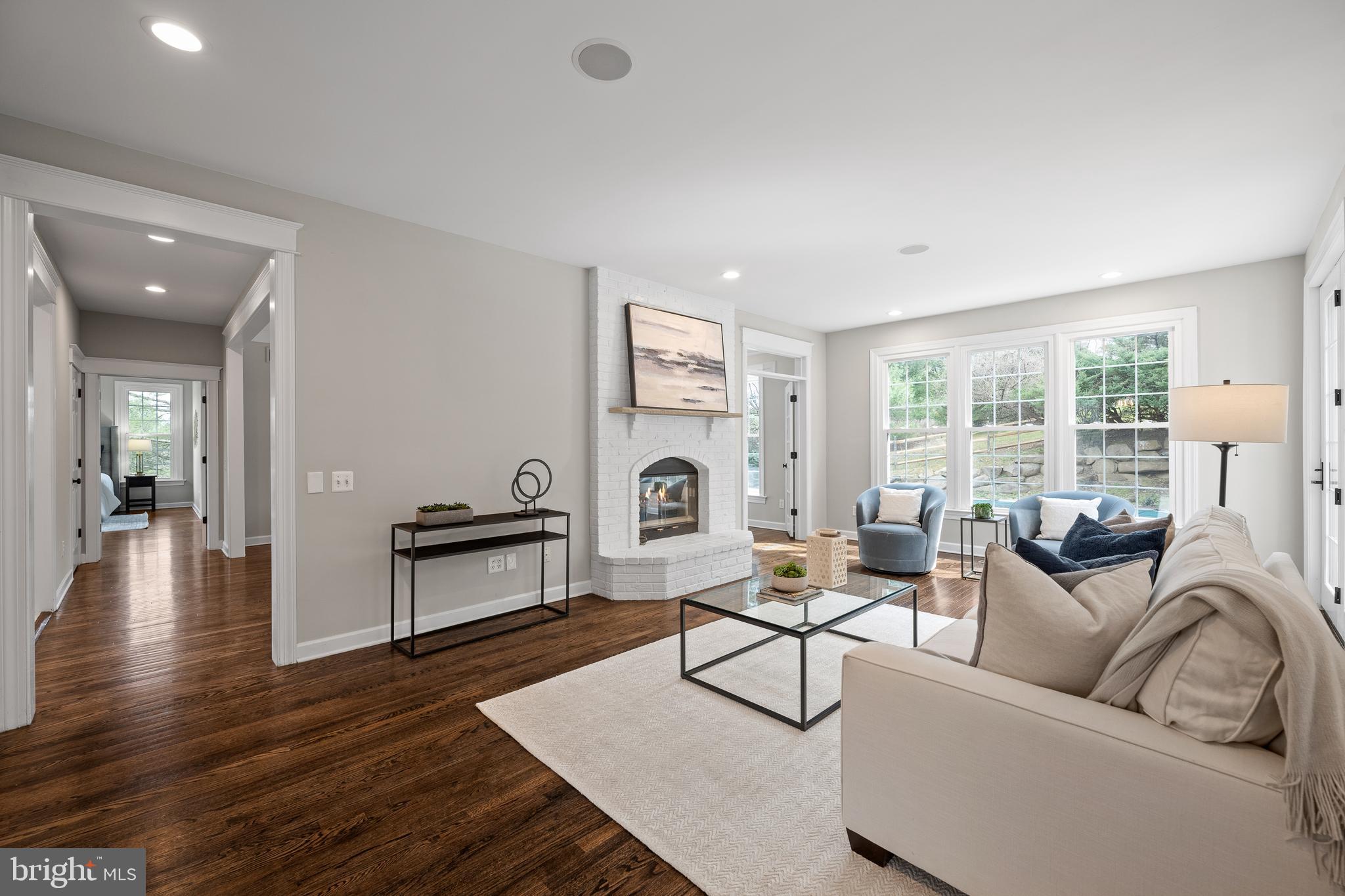 CANTER VILLAGE - Residential