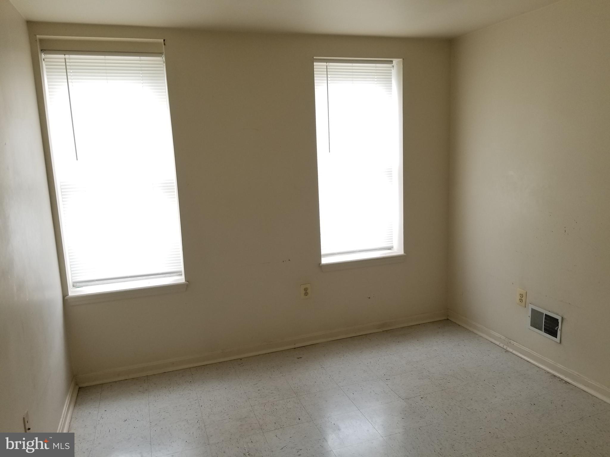 MONDAWMIN - Residential