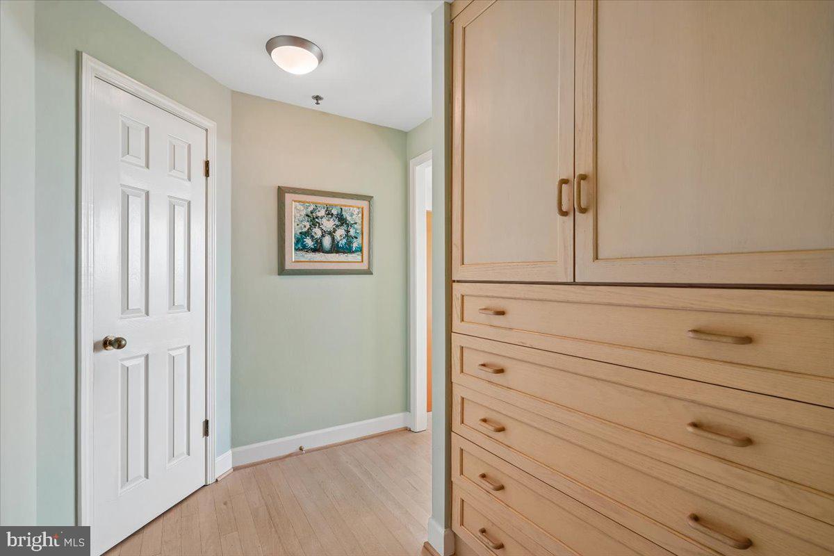 SOMERSET HOUSE CONDOS - Residential