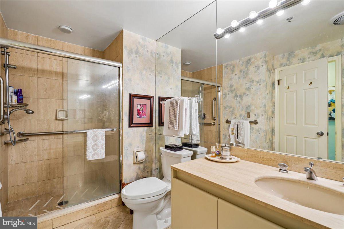 SOMERSET HOUSE CONDOS - Residential