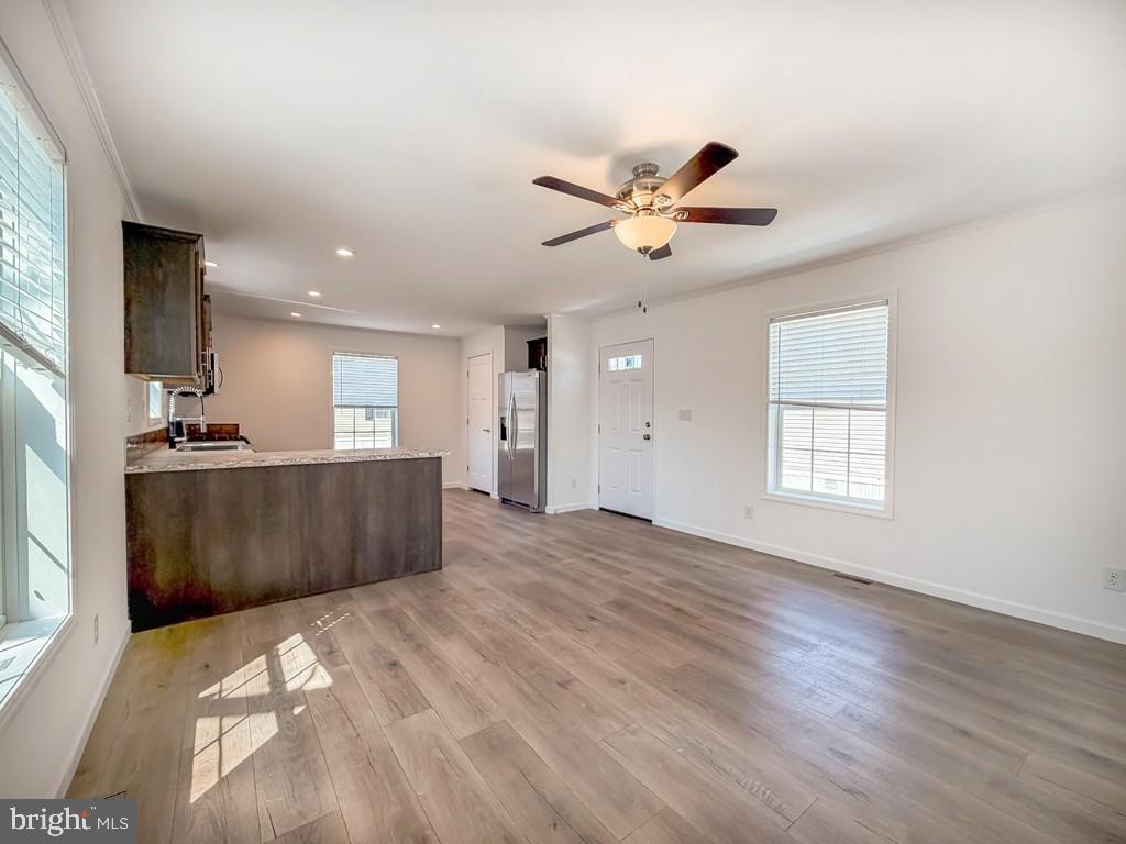 PENNWOOD CROSSING - Residential