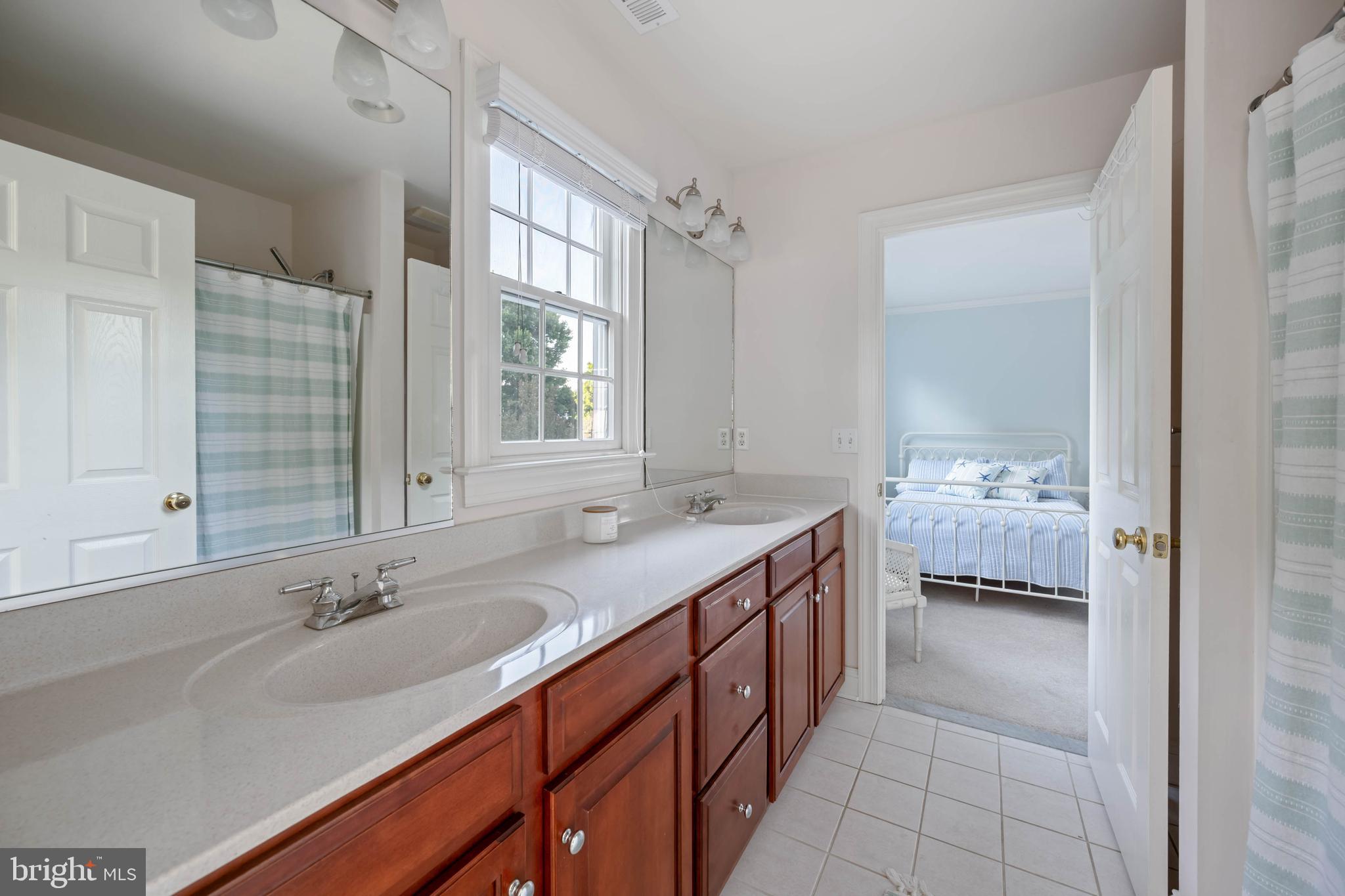 BEAR TRAP - Residential