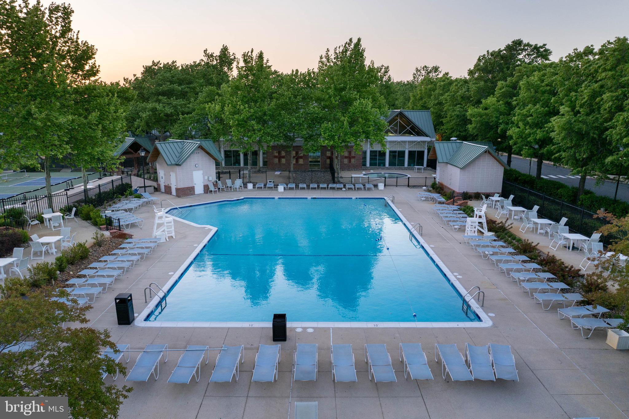 BEAR TRAP - Residential