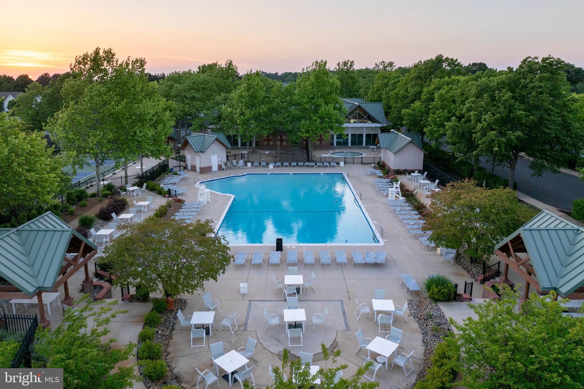 BEAR TRAP - Residential