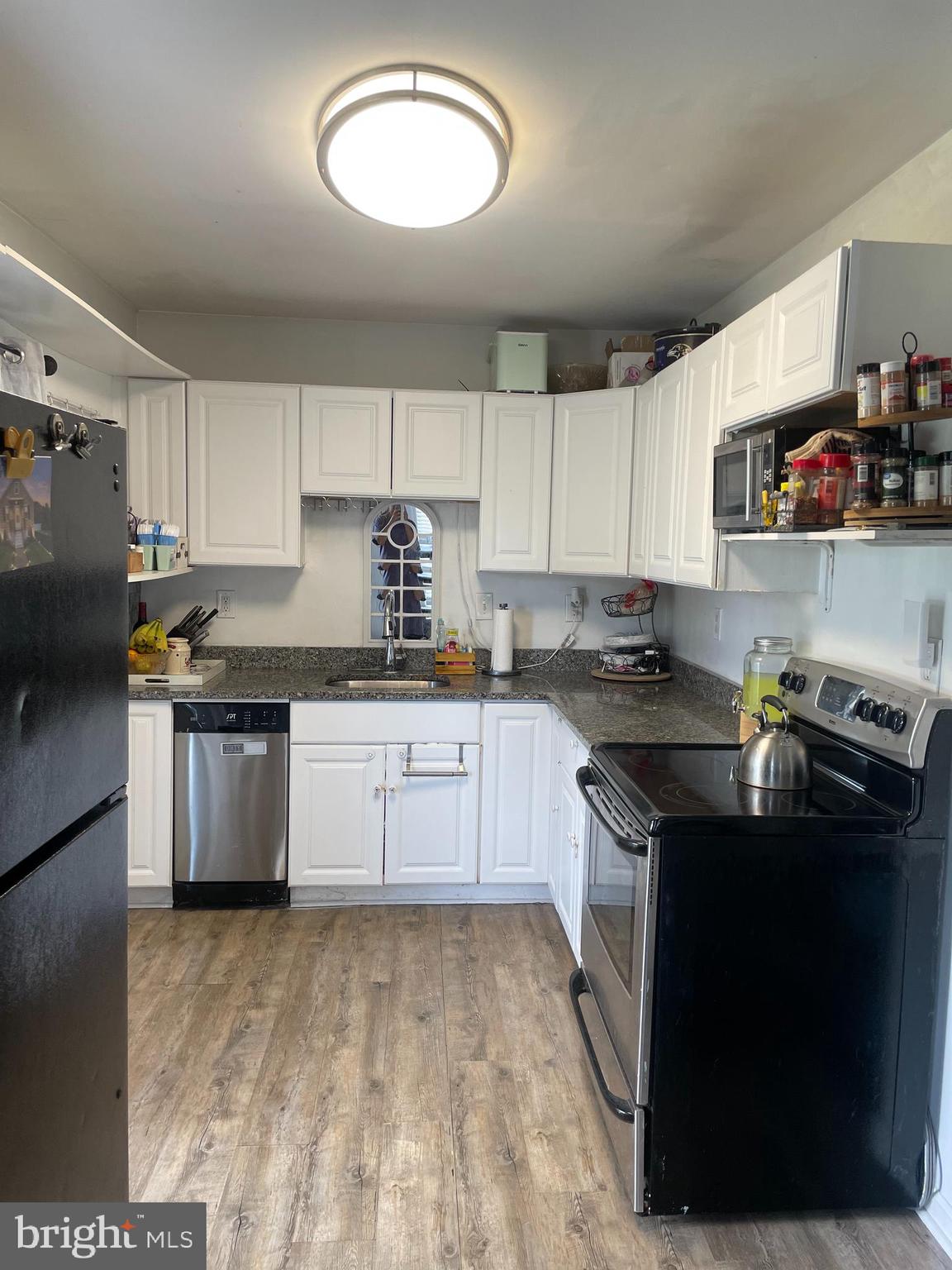 ROSEDALE - Residential
