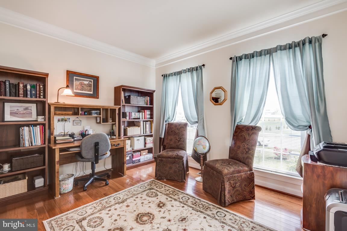 RESERVOIR HEIGHTS - Residential