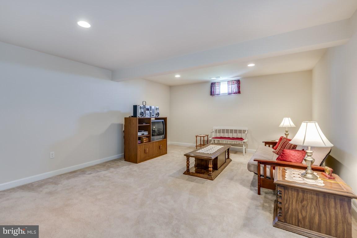 RESERVOIR HEIGHTS - Residential