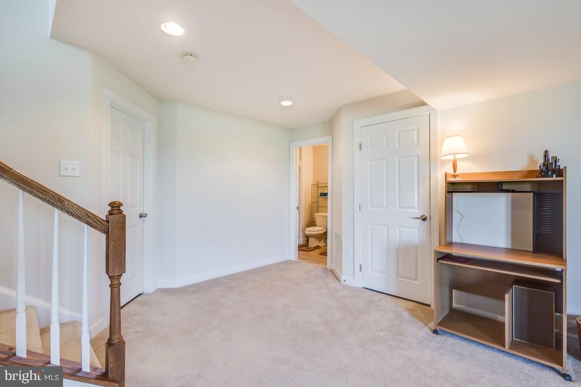 RESERVOIR HEIGHTS - Residential