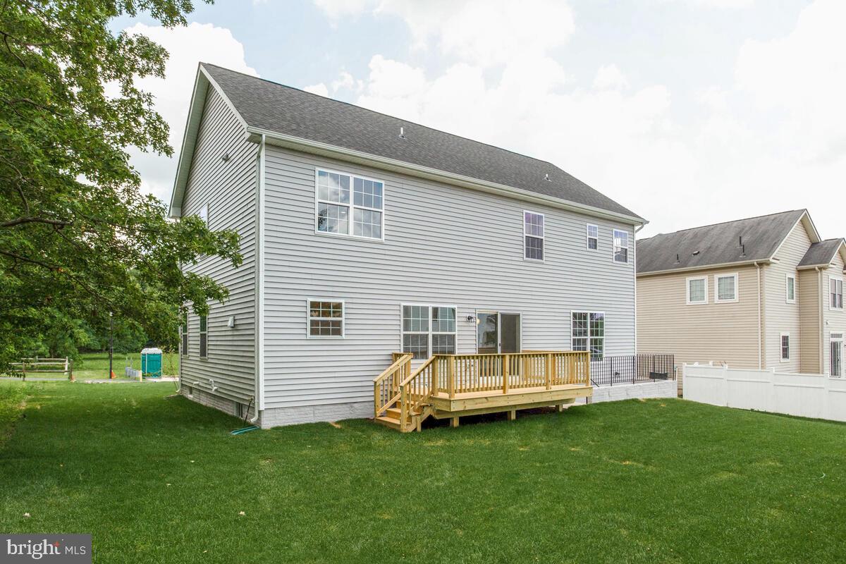 GLENN DALE VILLAGE> - Residential