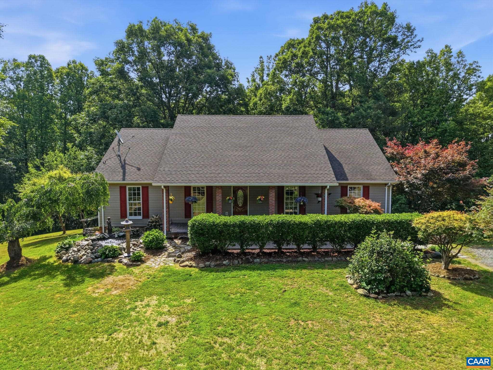 POPLAR LAKE ESTATES - Residential