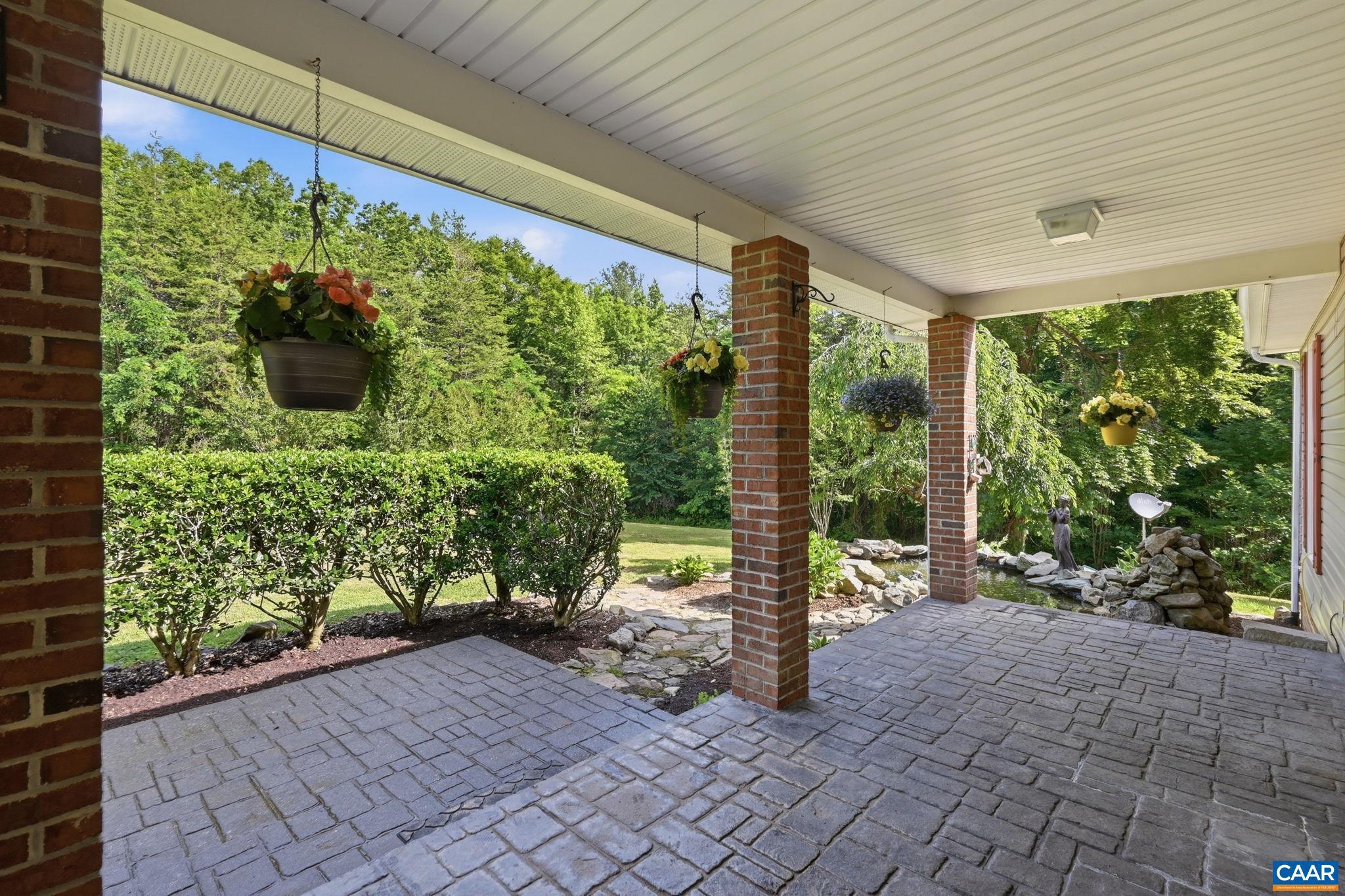 POPLAR LAKE ESTATES - Residential