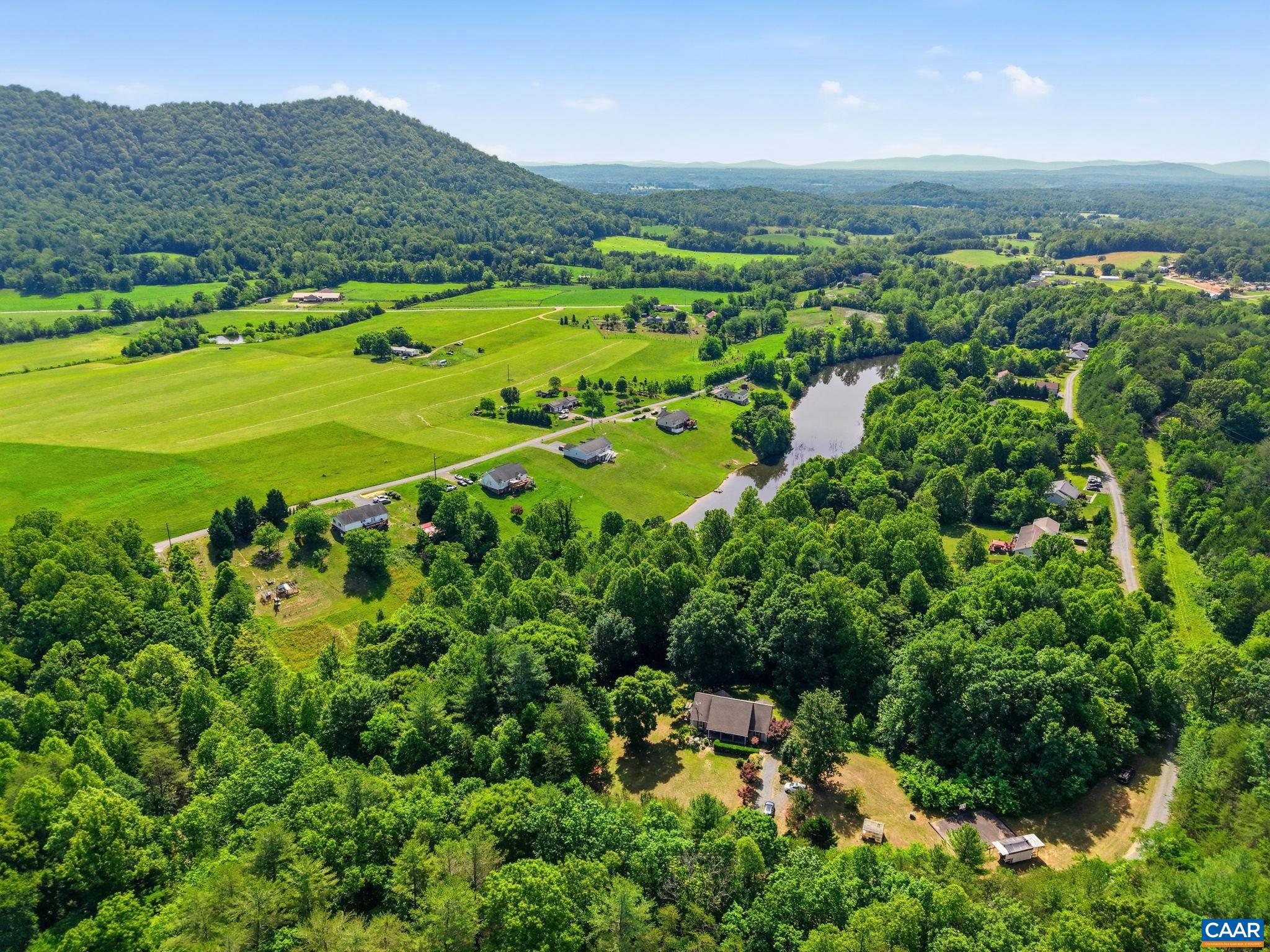 POPLAR LAKE ESTATES - Residential