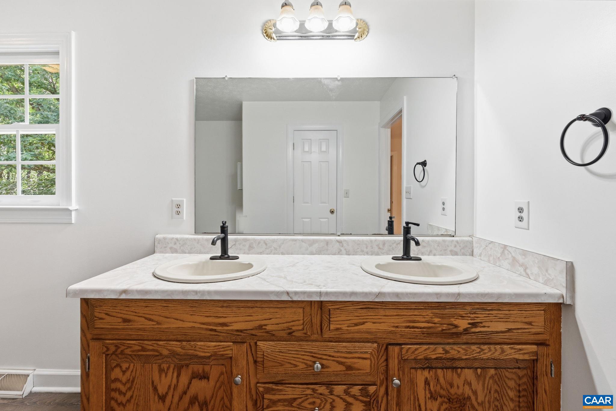 POPLAR LAKE ESTATES - Residential