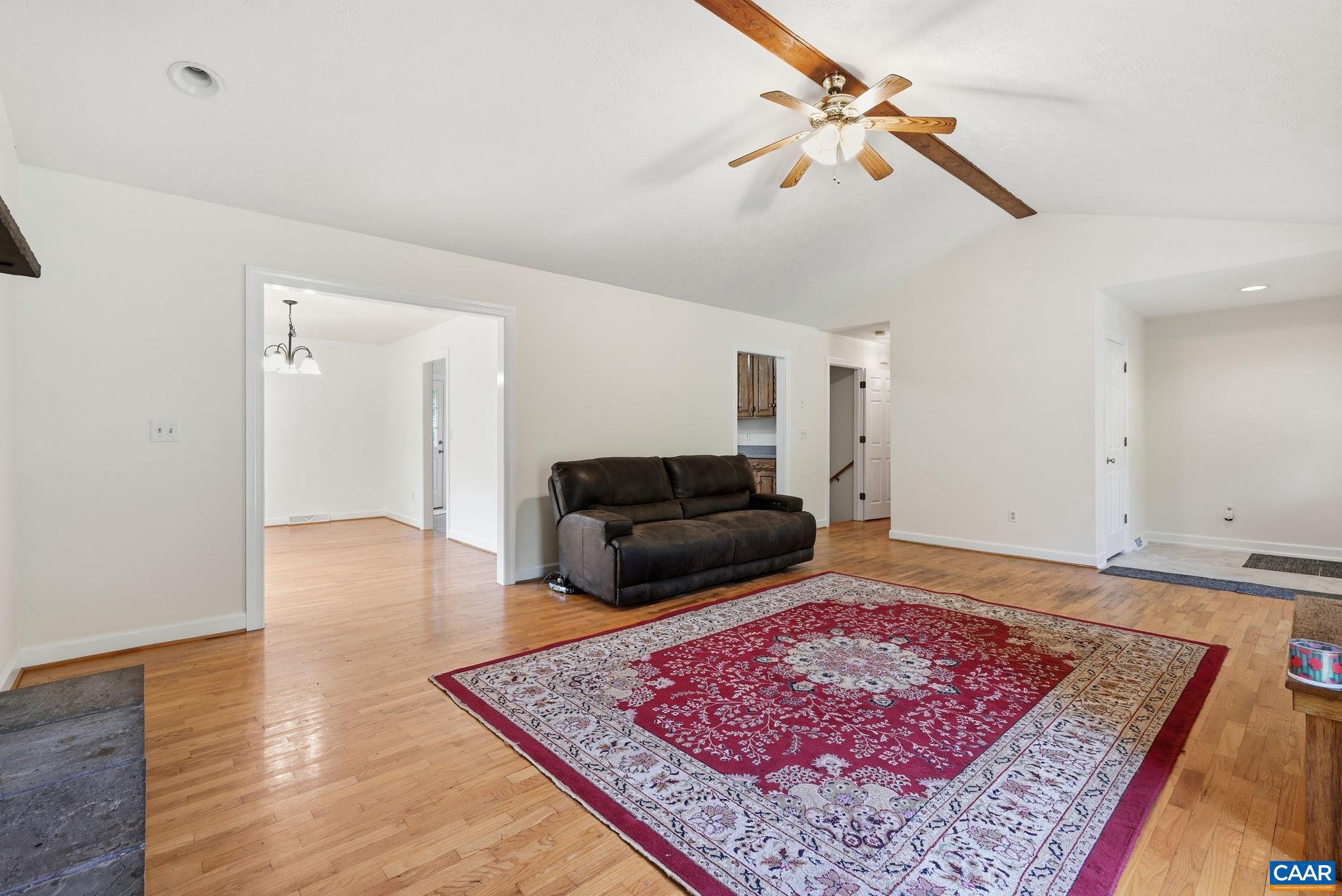 POPLAR LAKE ESTATES - Residential