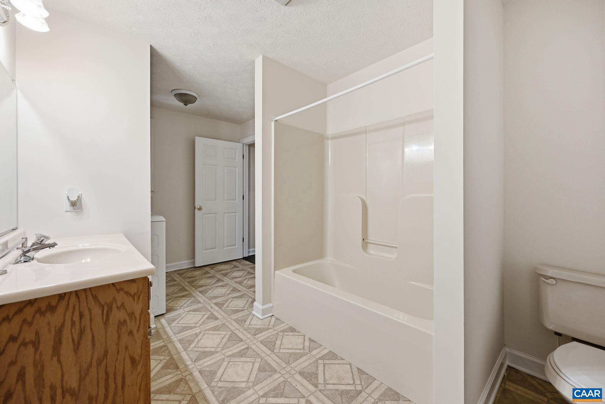POPLAR LAKE ESTATES - Residential
