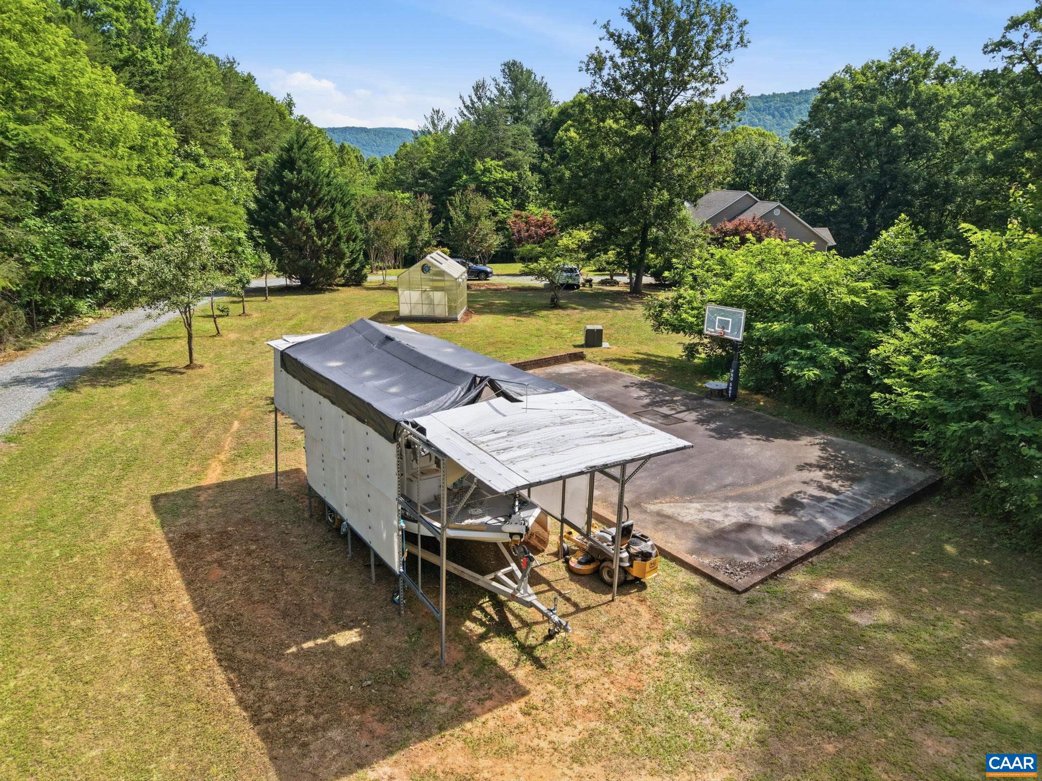 POPLAR LAKE ESTATES - Residential