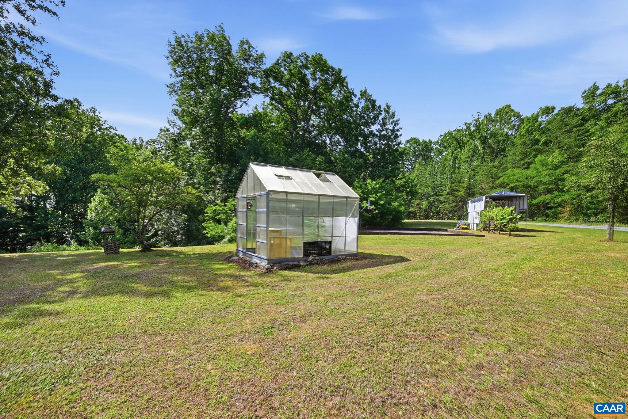 POPLAR LAKE ESTATES - Residential