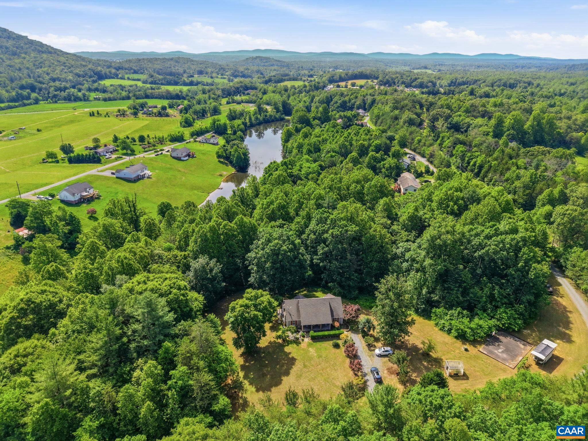 POPLAR LAKE ESTATES - Residential