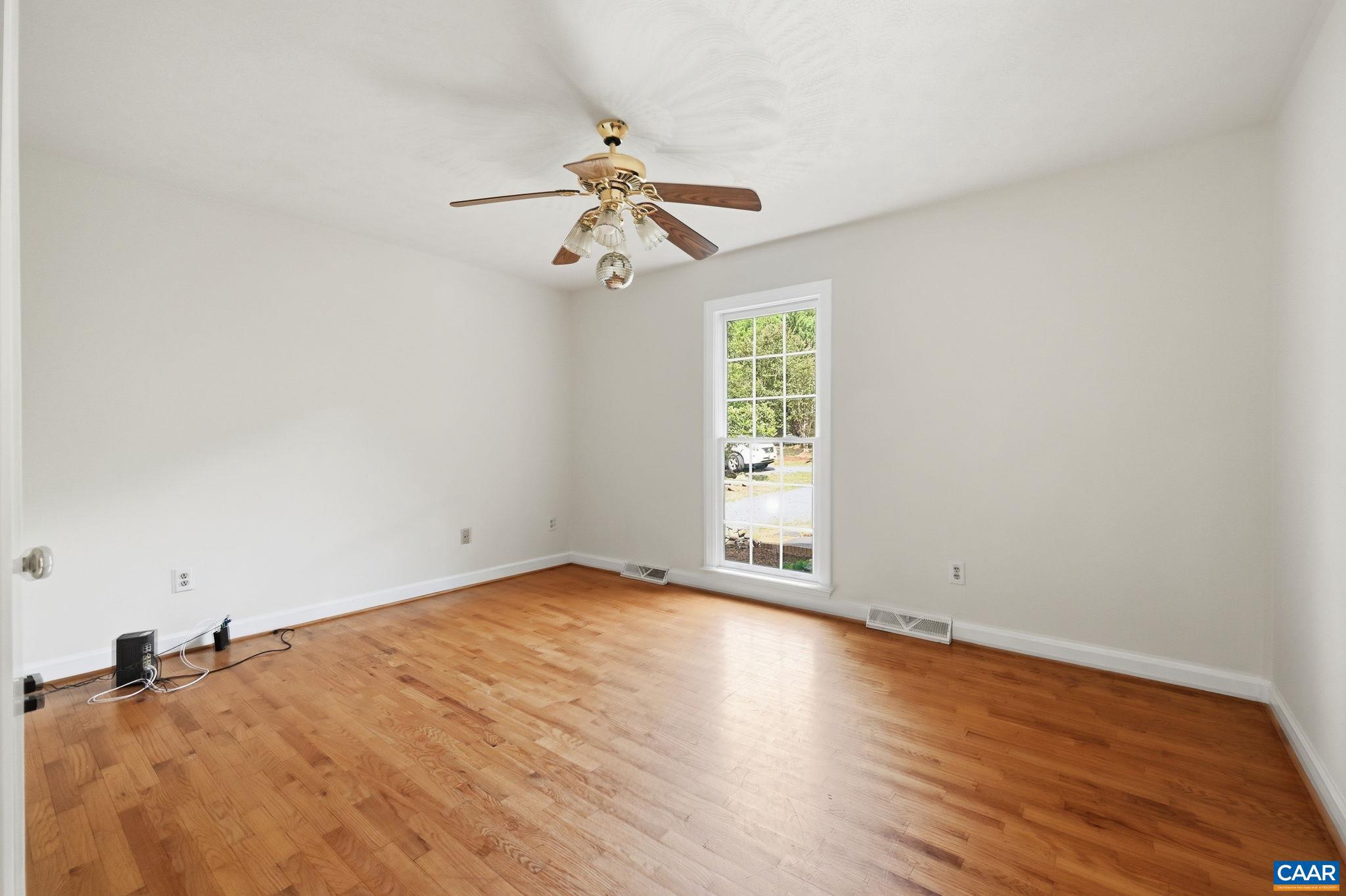 POPLAR LAKE ESTATES - Residential