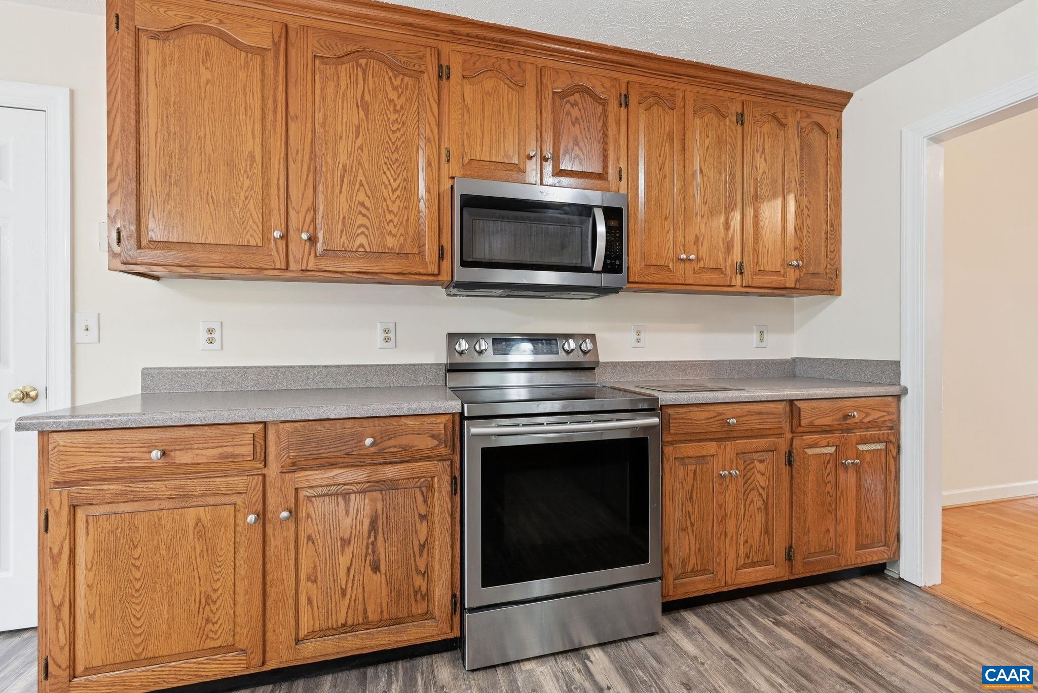 POPLAR LAKE ESTATES - Residential