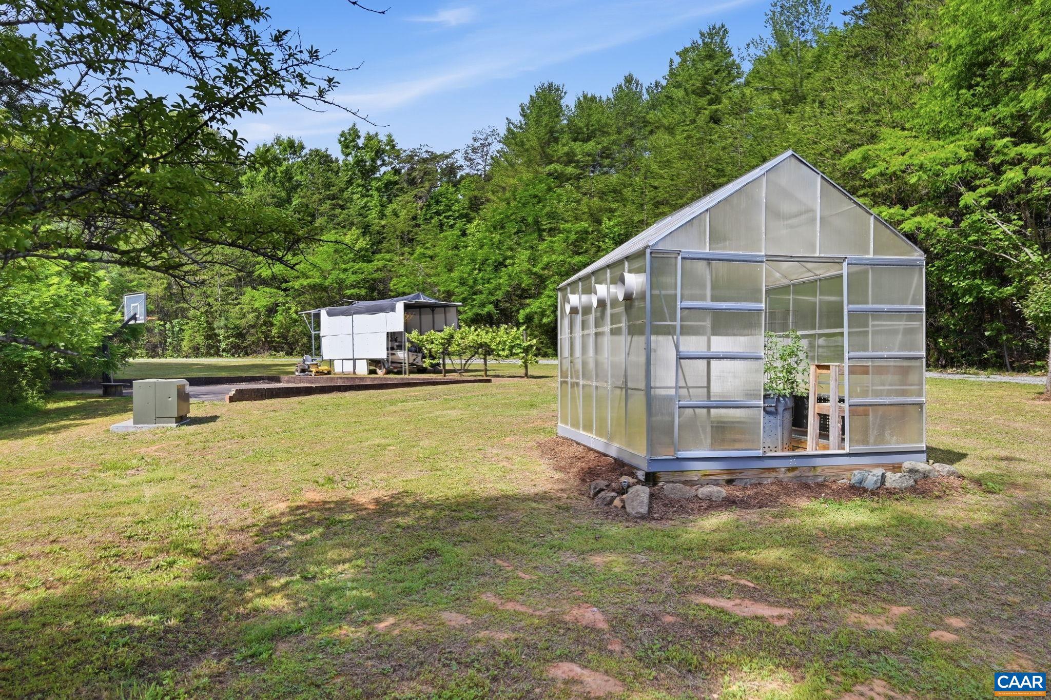 POPLAR LAKE ESTATES - Residential