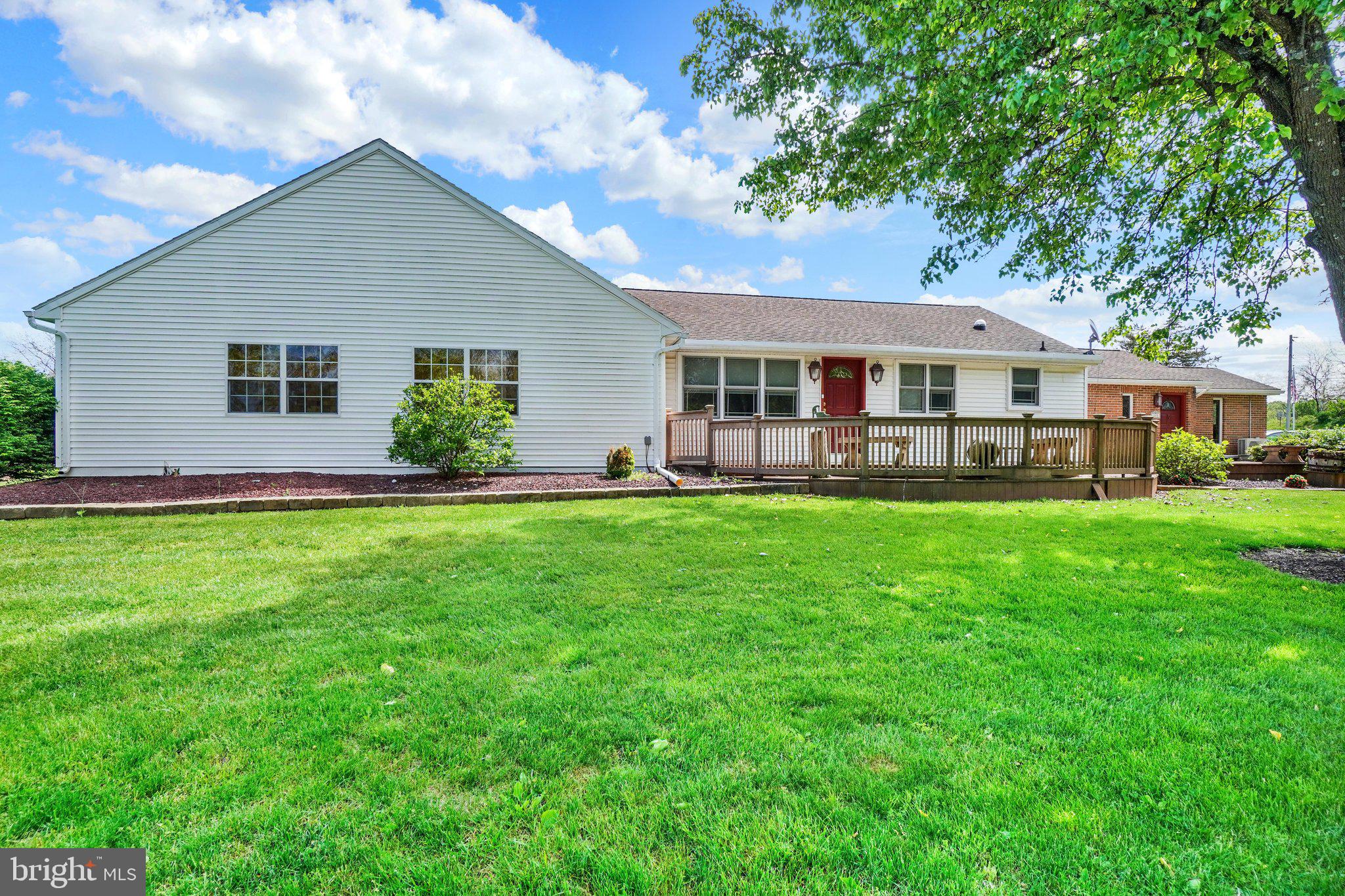 700 ROAD - Residential