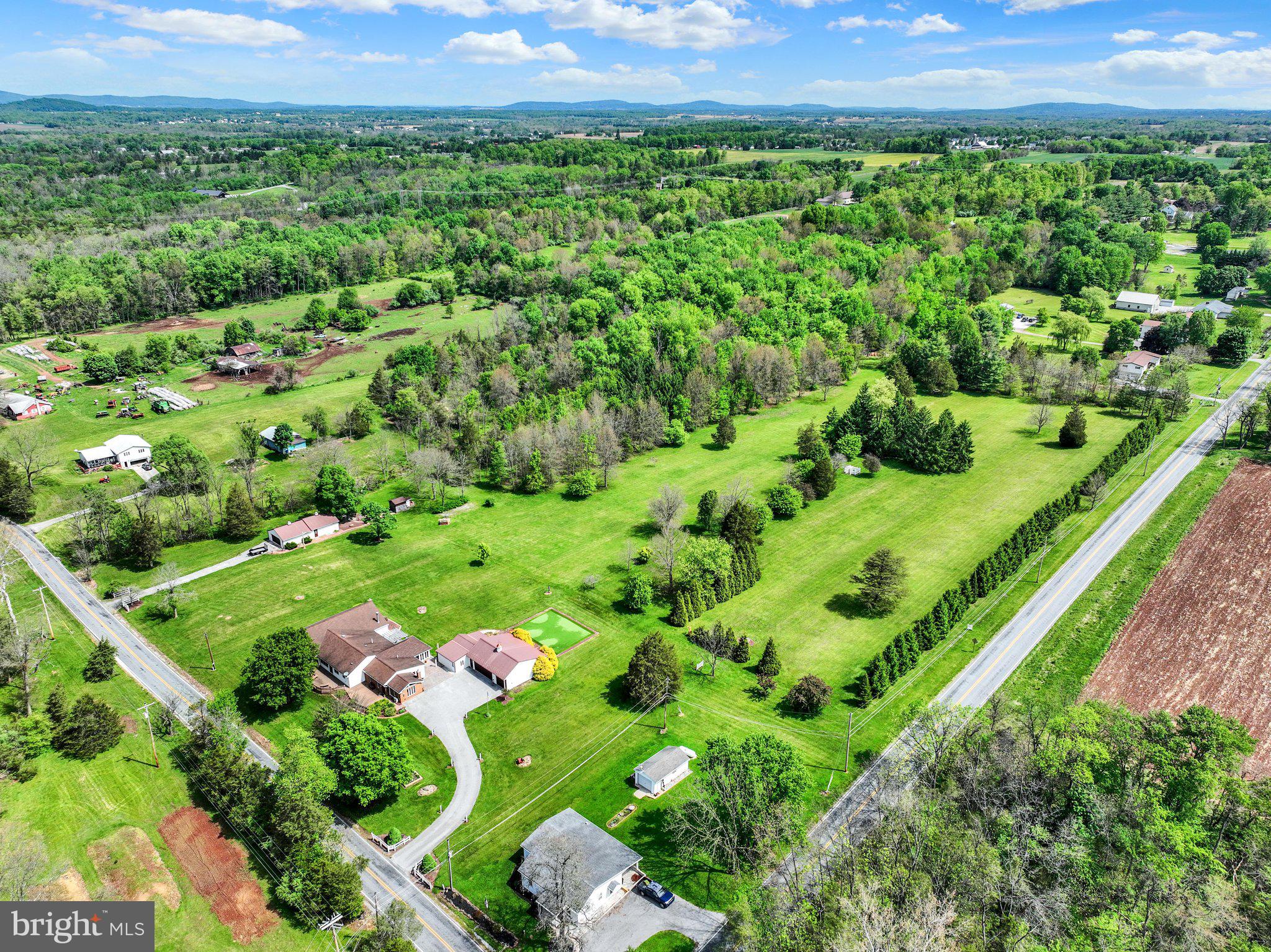 700 ROAD - Residential