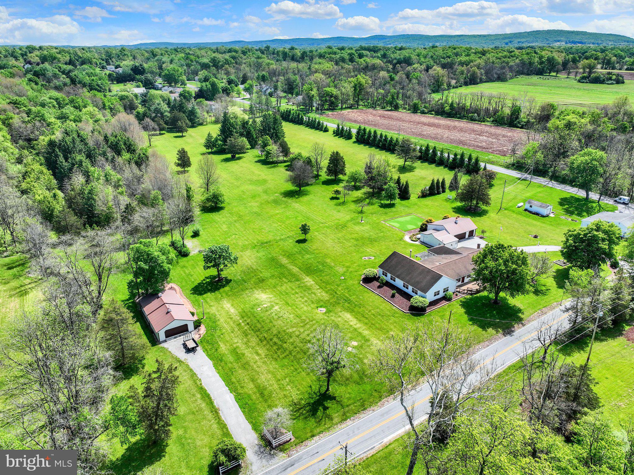 700 ROAD - Residential