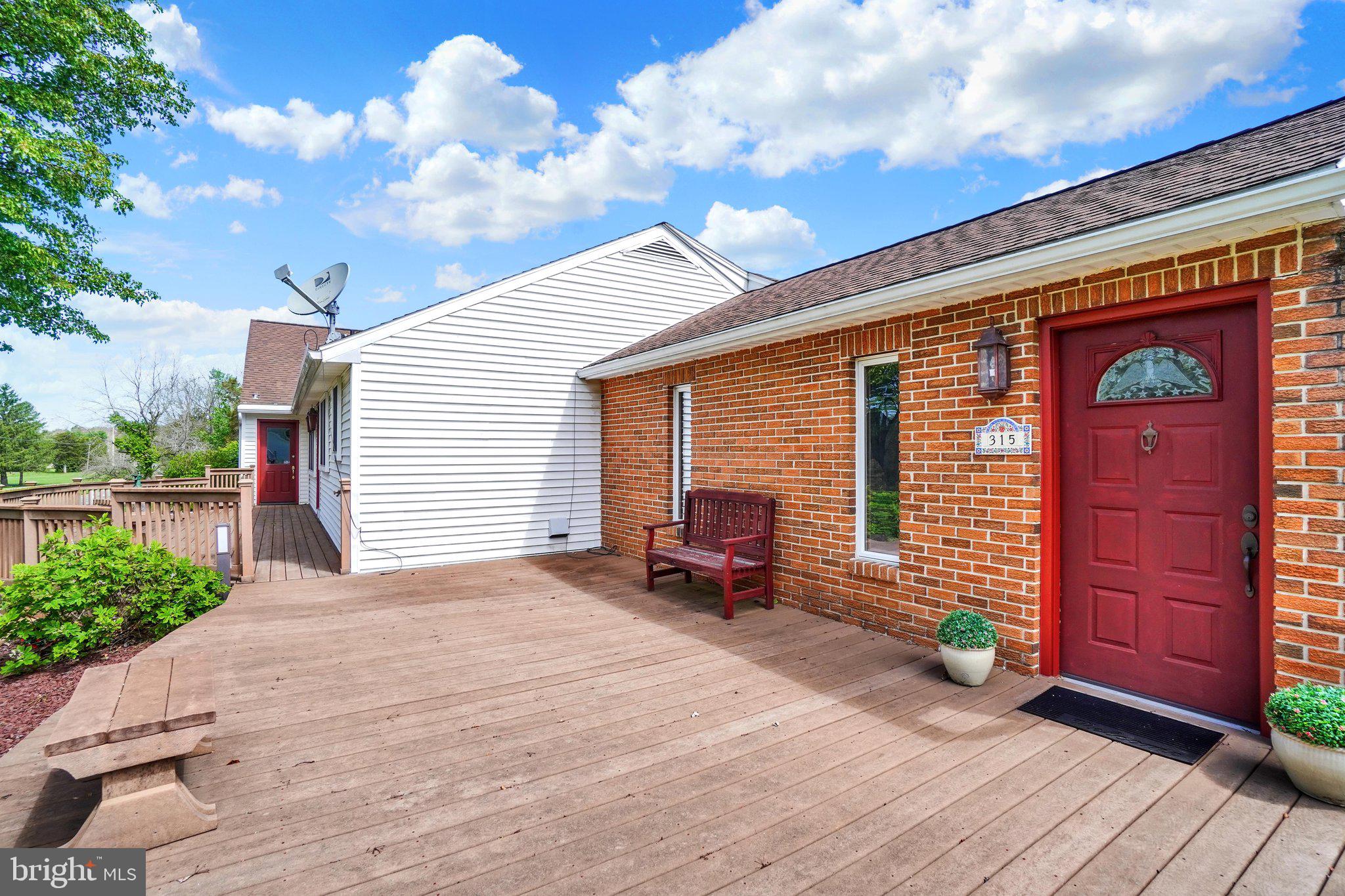 700 ROAD - Residential