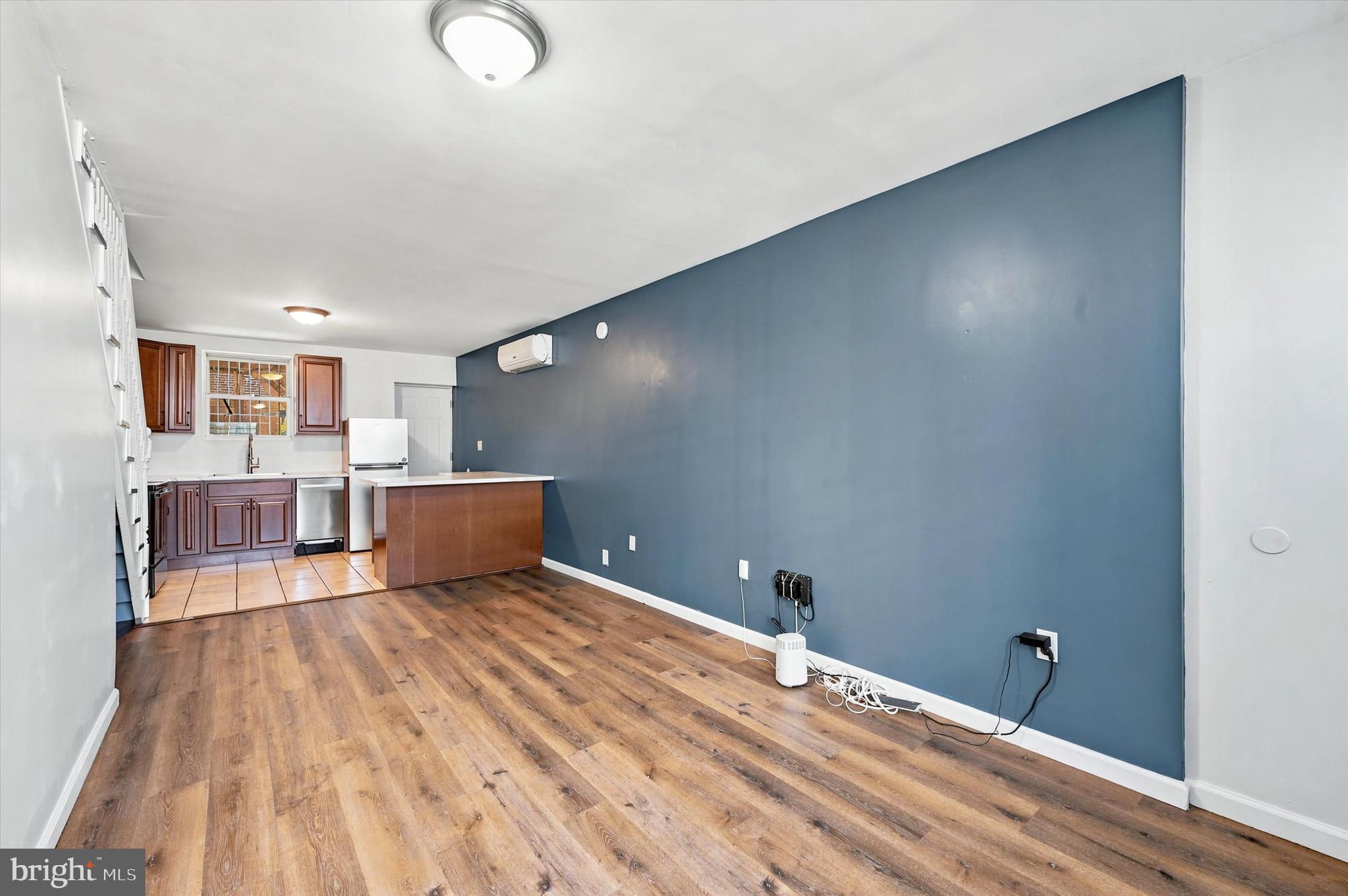 OLDE KENSINGTON - Residential Income