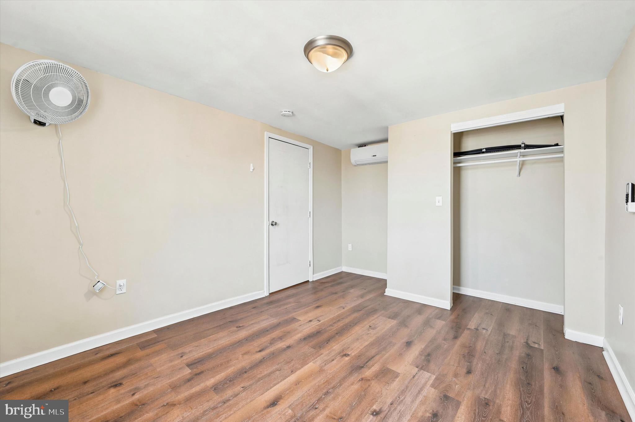 OLDE KENSINGTON - Residential Income