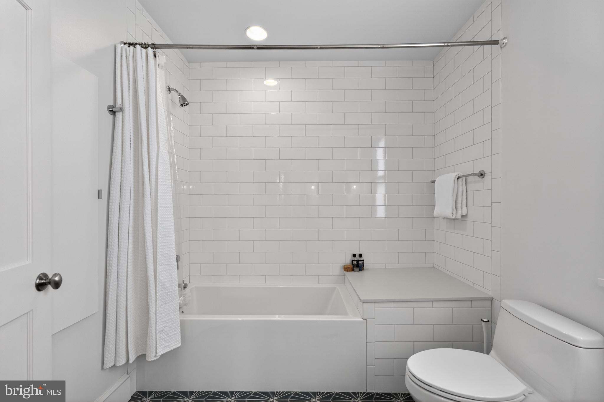NEWBOLD - Residential