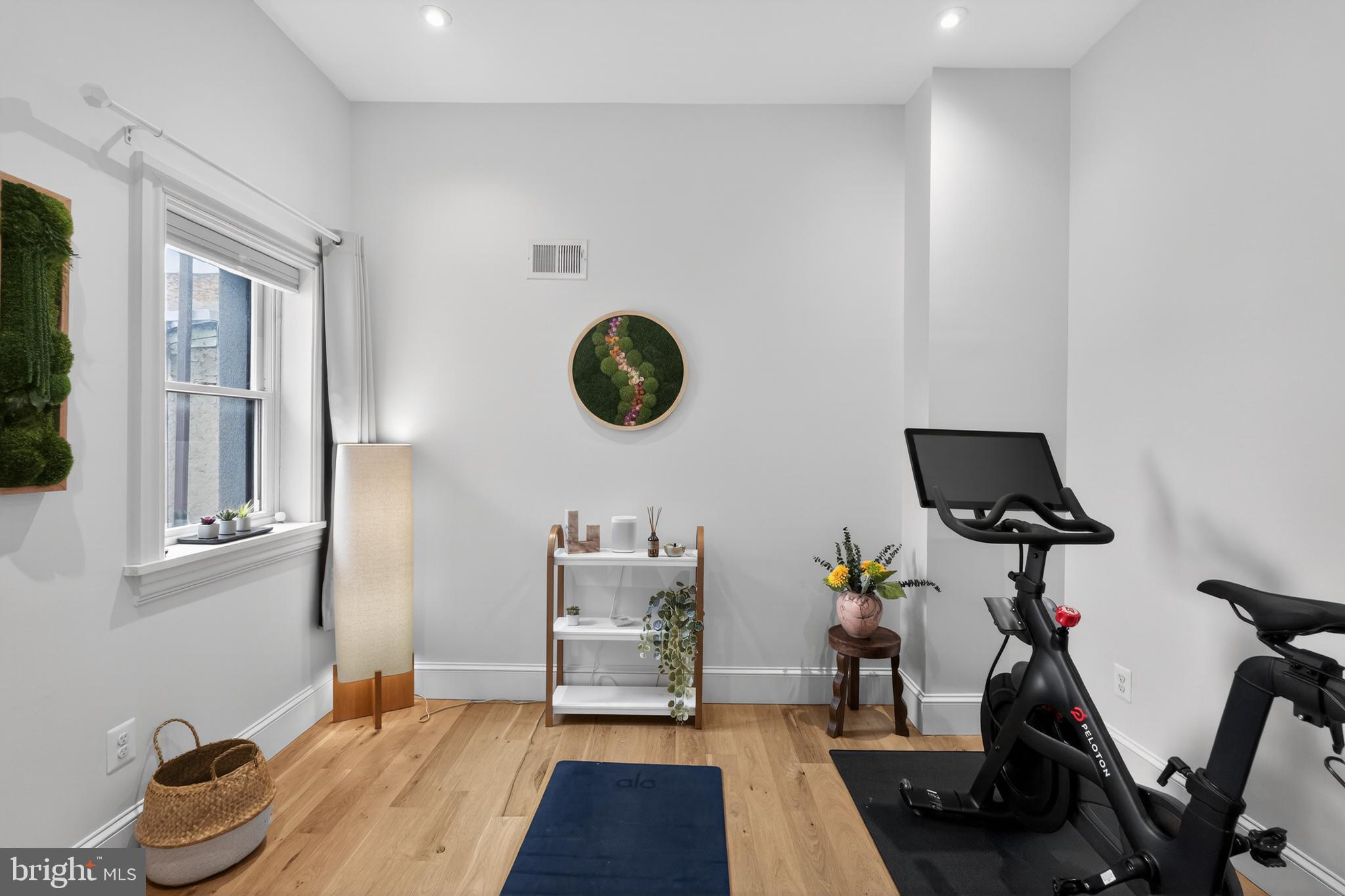 NEWBOLD - Residential