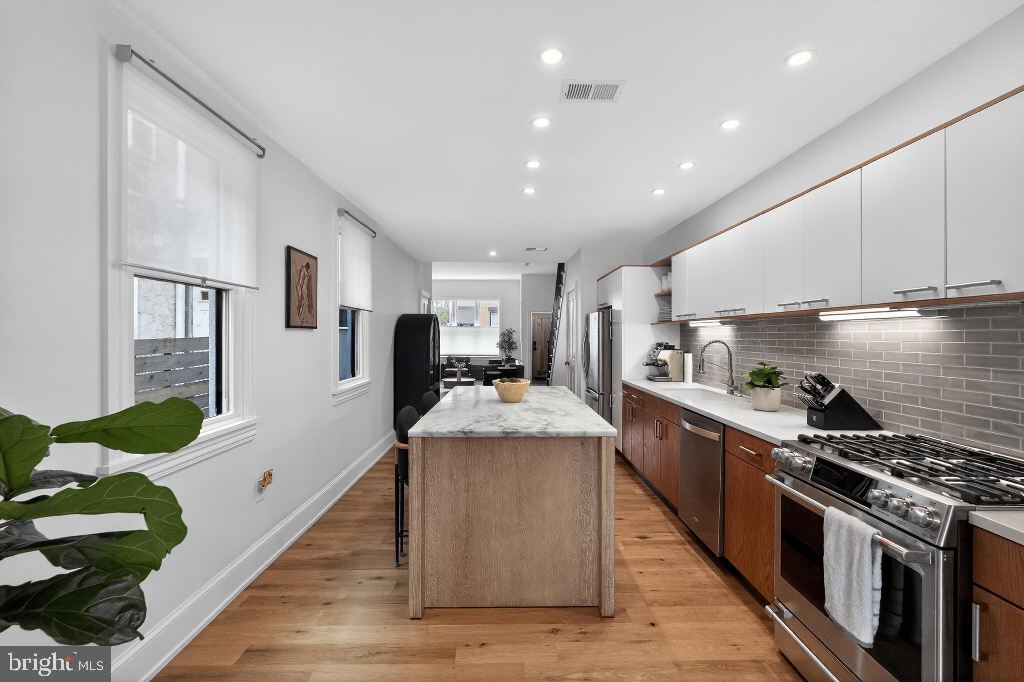 NEWBOLD - Residential