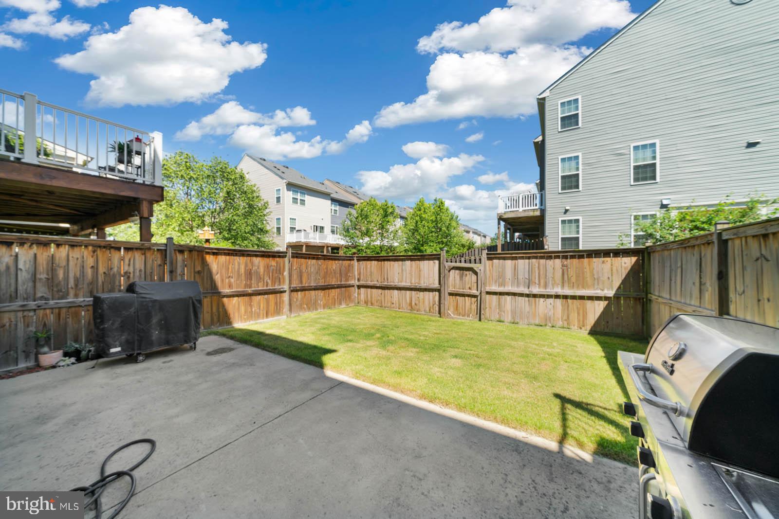 TALLYN RIDGE AT PINECLIFF PARK - Residential