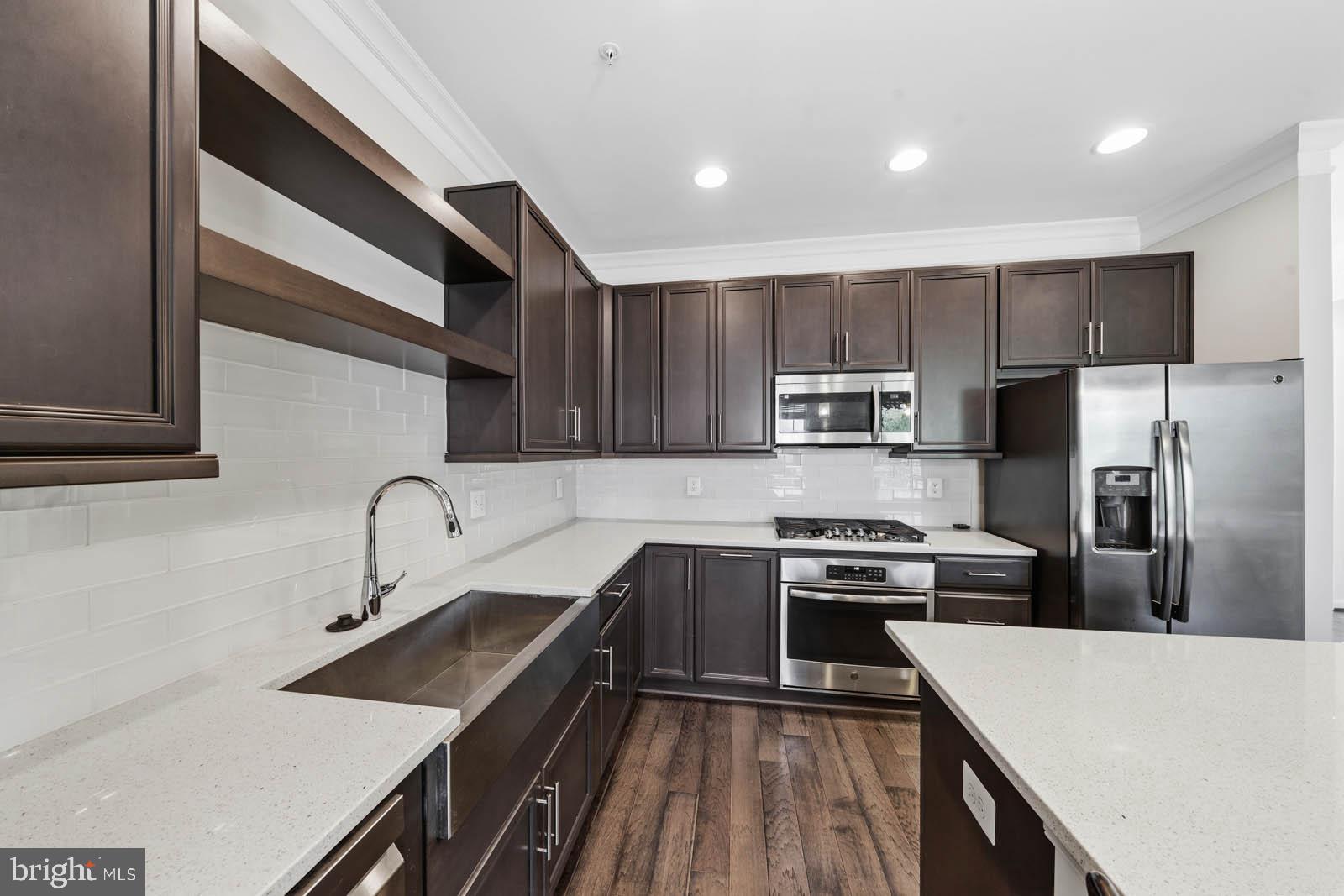 TALLYN RIDGE AT PINECLIFF PARK - Residential