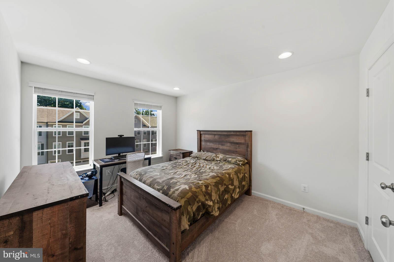 TALLYN RIDGE AT PINECLIFF PARK - Residential