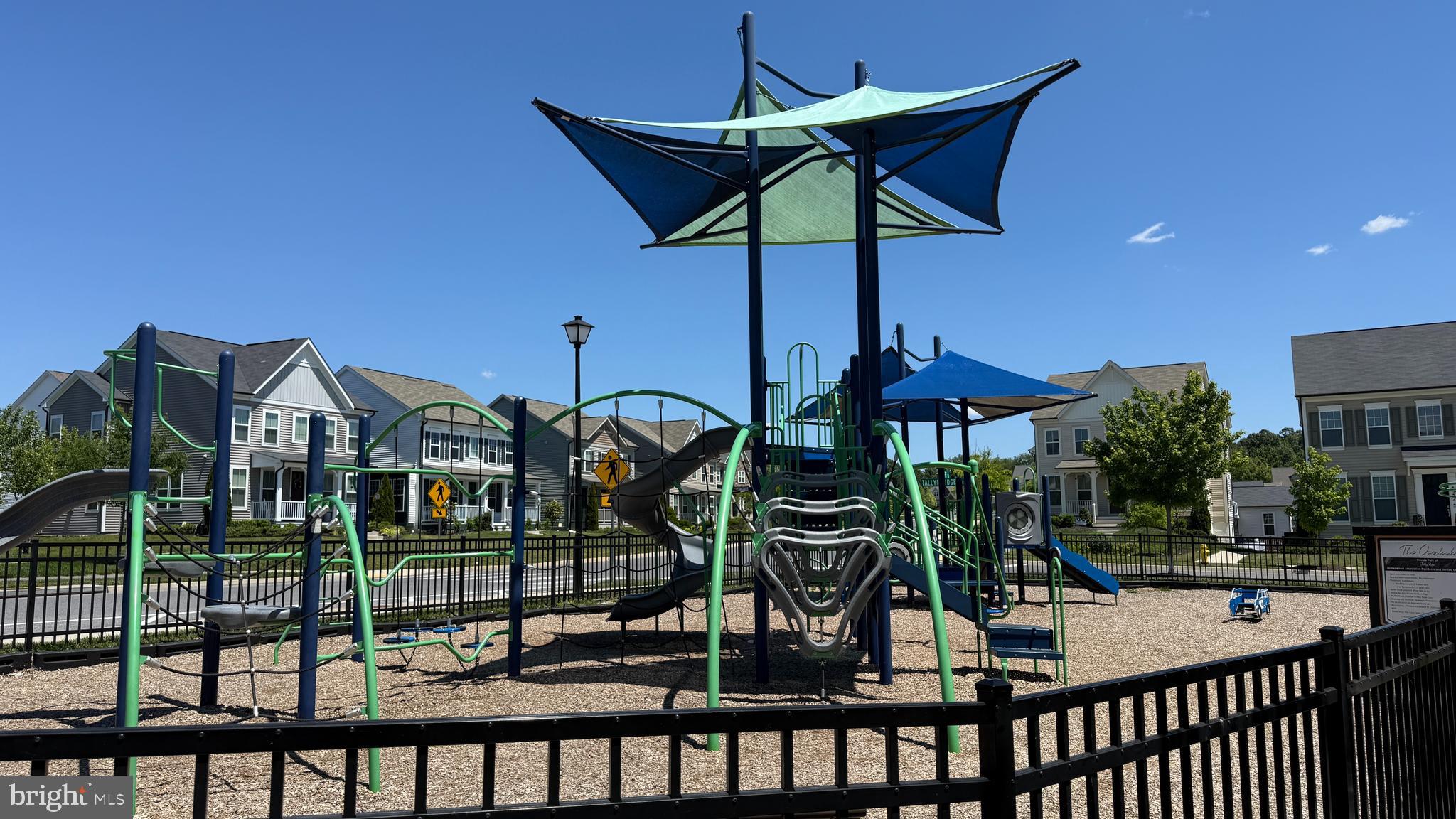 TALLYN RIDGE AT PINECLIFF PARK - Residential