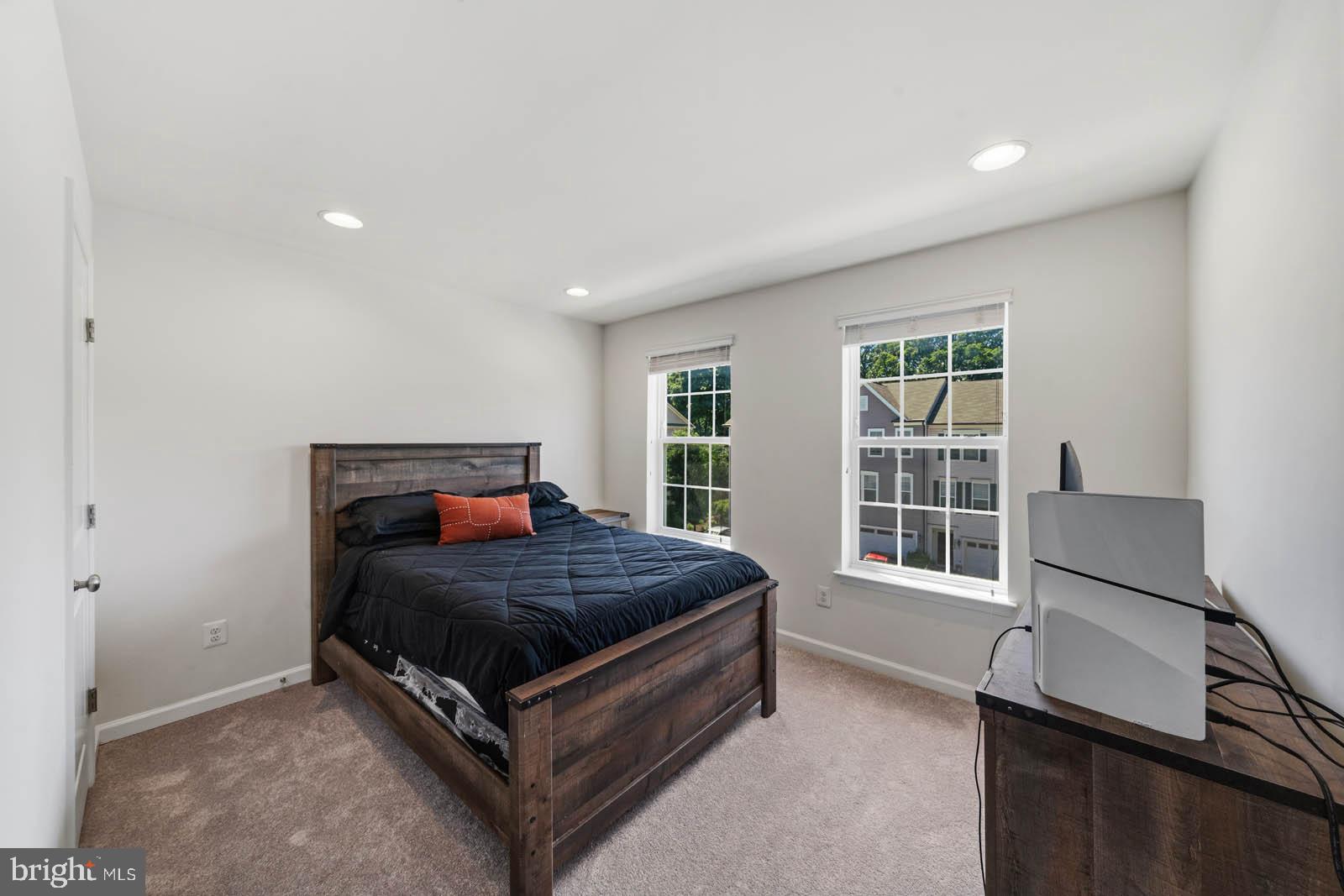 TALLYN RIDGE AT PINECLIFF PARK - Residential